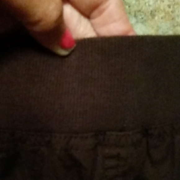 Size 8 NWT Johnathan Ross Intro dark brown capris - Picture 8 of 8